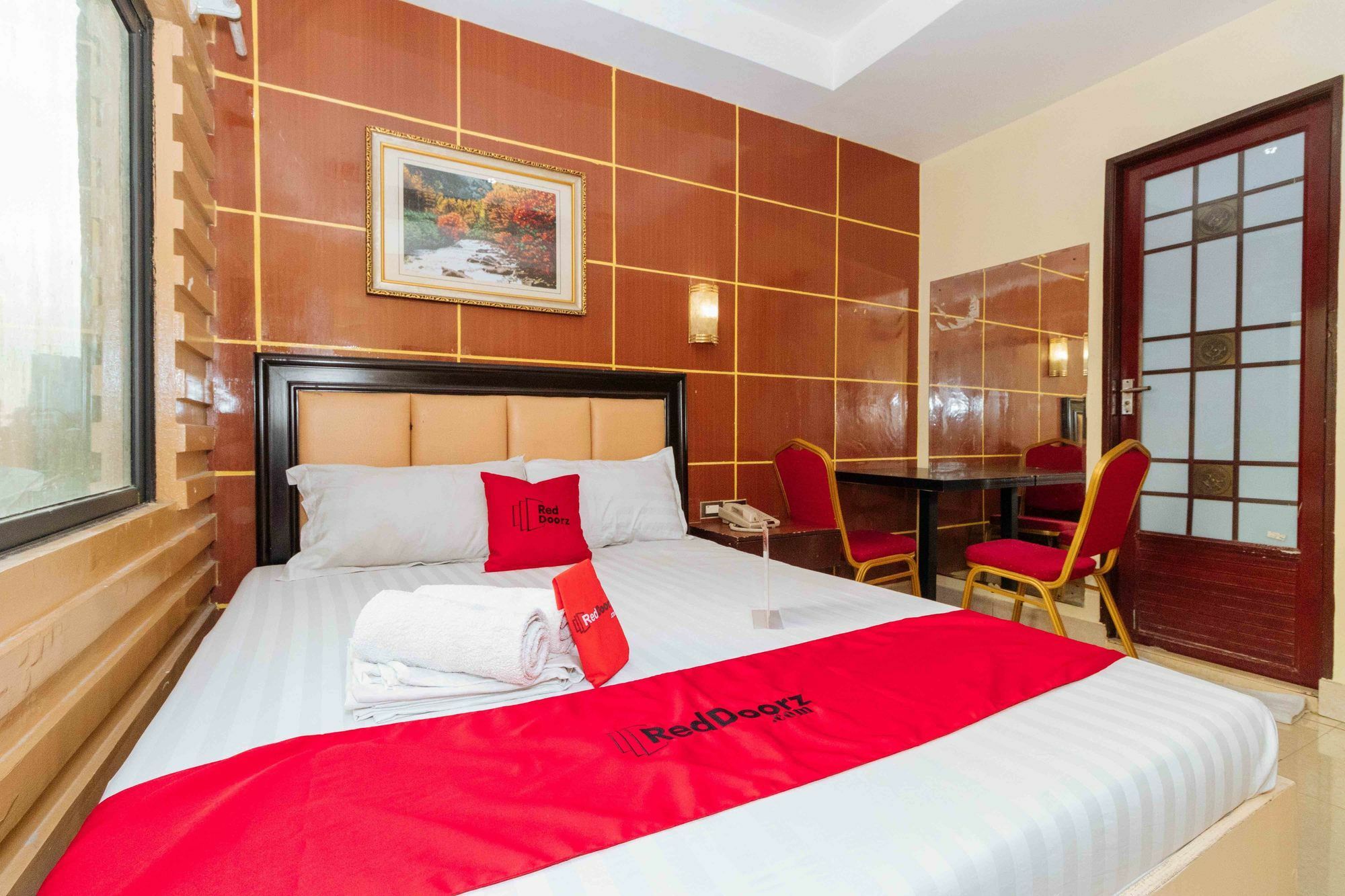 Reddoorz At Winter Hotel Araneta ケソンシティ エクステリア 写真